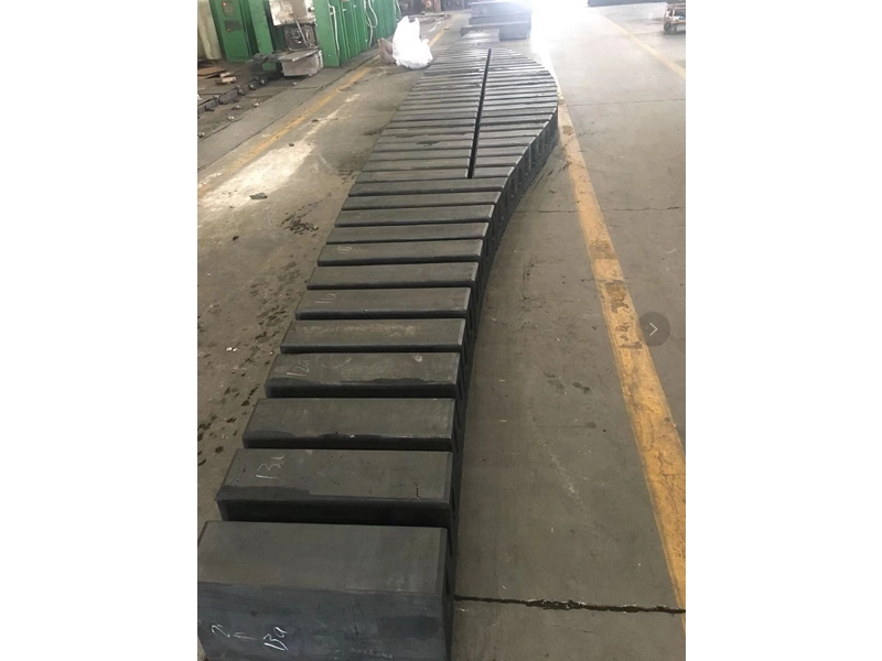Installation de défense en caoutchouc W durable pour l'accostage des navires