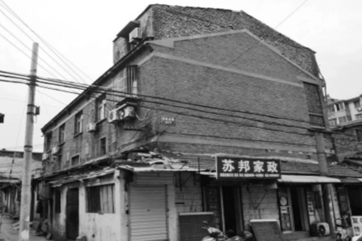 Histoire de Tonly en 1958